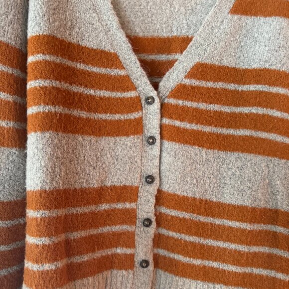 Urban Heritage button up - Size M - Picture 1 of 6